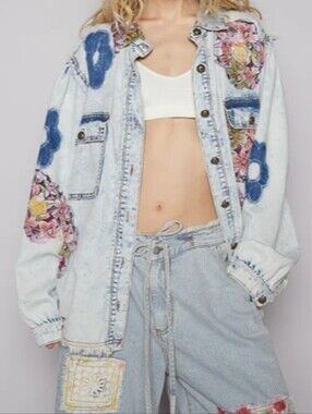 POL Light Wash Denim Jacket with Floral Patches Size Medium.
